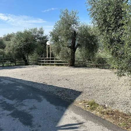 Luly Dachi Farm Apartment Marina dʼAndora